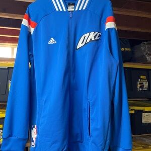 New Oklahoma City Thunder Mens Size XL On Court Player Jacket